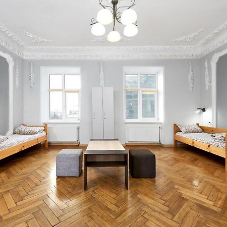 Premium Hostel Lviv Exterior foto