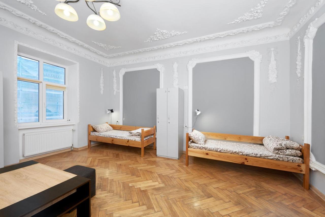 Premium Hostel Lviv Exterior foto