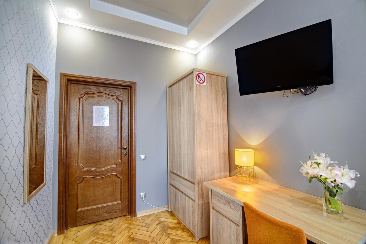 Premium Hostel Lviv Exterior foto
