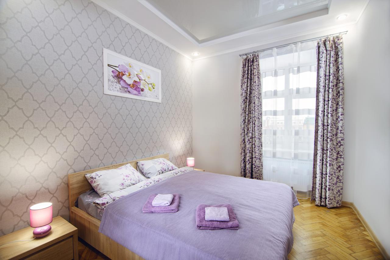 Premium Hostel Lviv Exterior foto